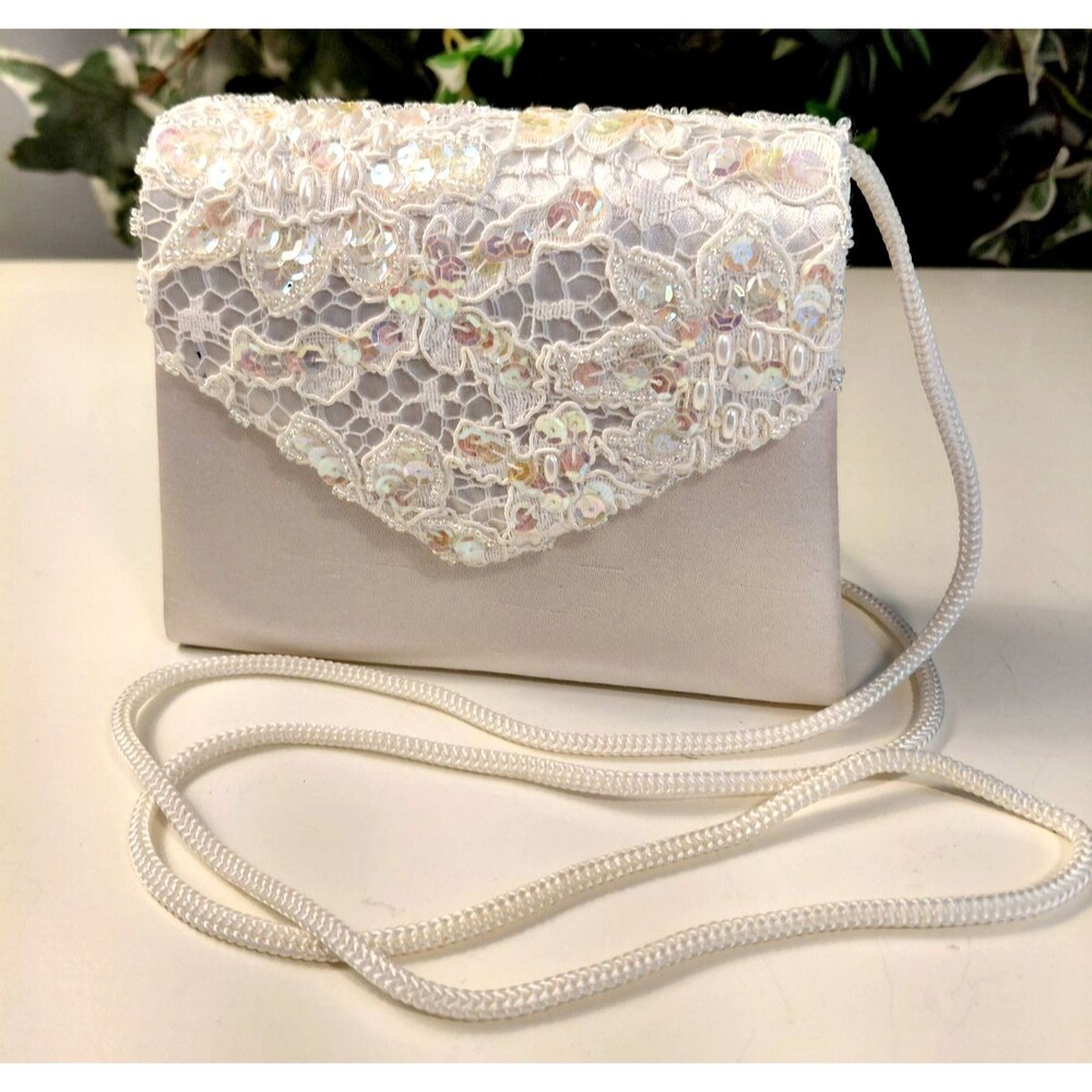Vintage Lady Eleanor Purse Pearls, Rhinestones, Beaded Wedding Formal Party
